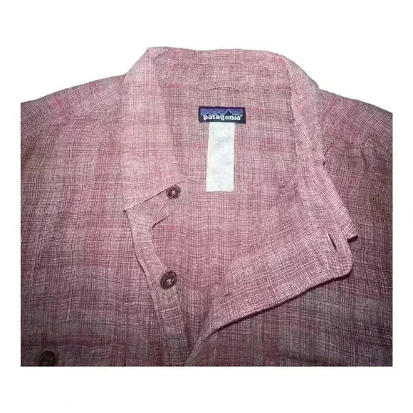 Patagonia Short Sleeve Mens Button Shirt Sz Medium Red Pattern Plaid Wood Casual - Picture 2 of 8